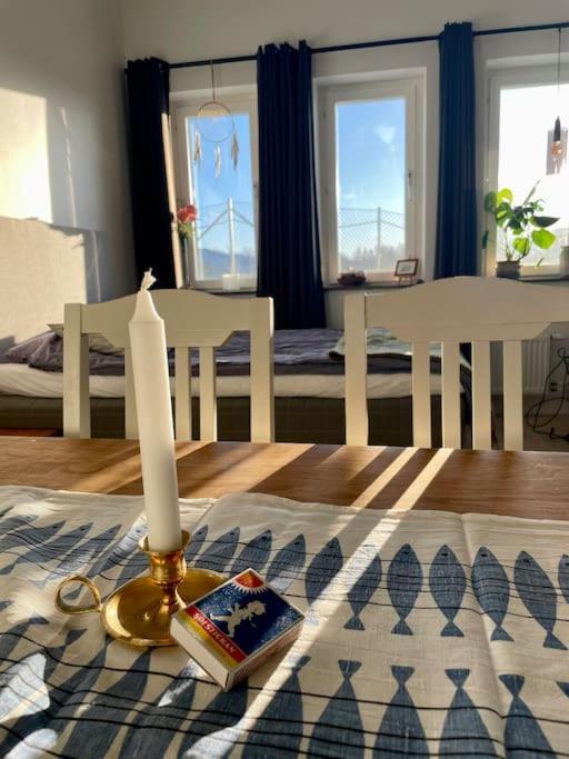 Newly Built Bright Apartment, Close To Everything If You Want To Visit Stockholm, You Will Find The Perfect Accommodation Here! Ferry Line 80 Makes It Very Convenient And Easy To Get To The City Center Nacka Buitenkant foto