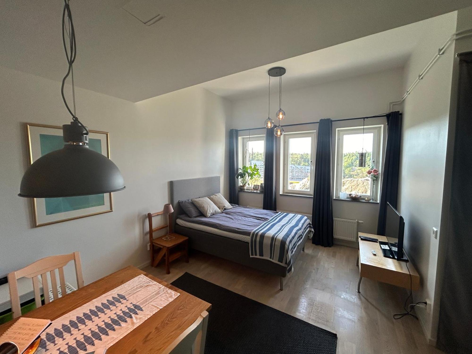 Newly Built Bright Apartment, Close To Everything If You Want To Visit Stockholm, You Will Find The Perfect Accommodation Here! Ferry Line 80 Makes It Very Convenient And Easy To Get To The City Center Nacka Buitenkant foto